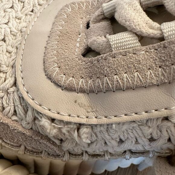 Dolce Vita Dolen Sneakers in Sandstone Knit size 8.5 - Picture 15 of 16
